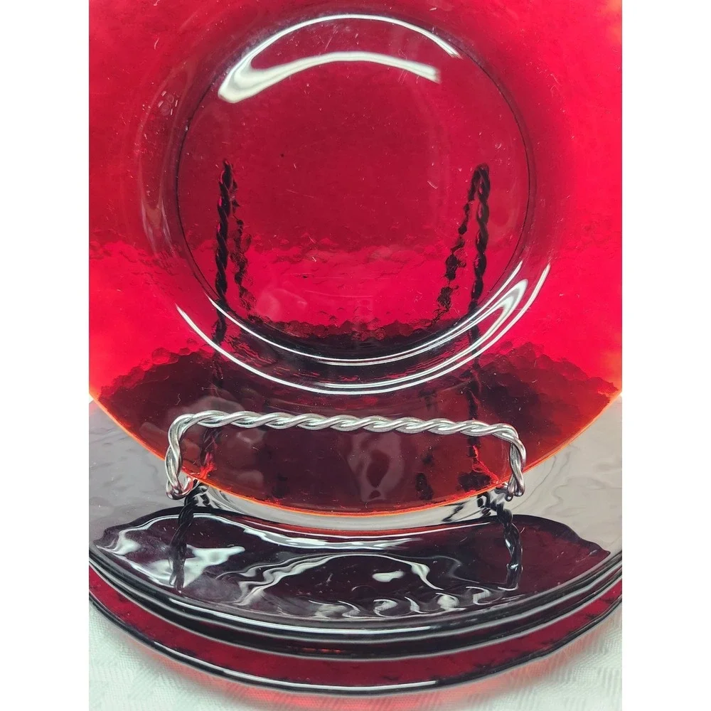 Luminarc‎ Arcoroc Versors Ruby Red 4 Salad Plates